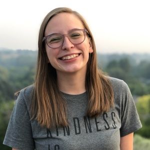 Meet your Posher, Josee